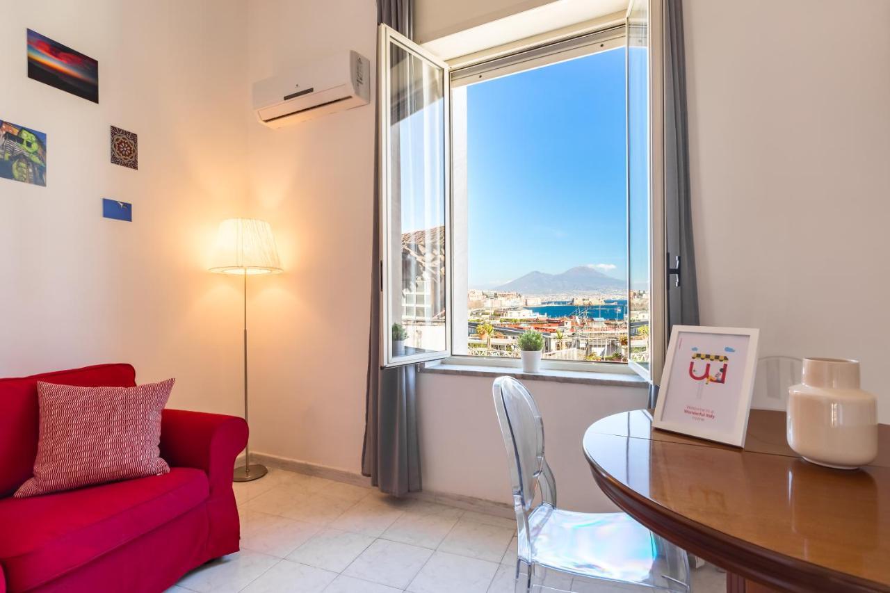 Seaview Apartment In Posillipo By Wonderful Italy Peschiera del Garda Exterior foto